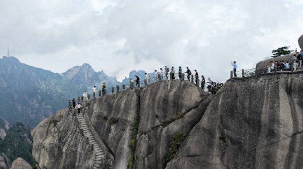 金股配资网 黄山市“十一”假期接待游客421.24万人次